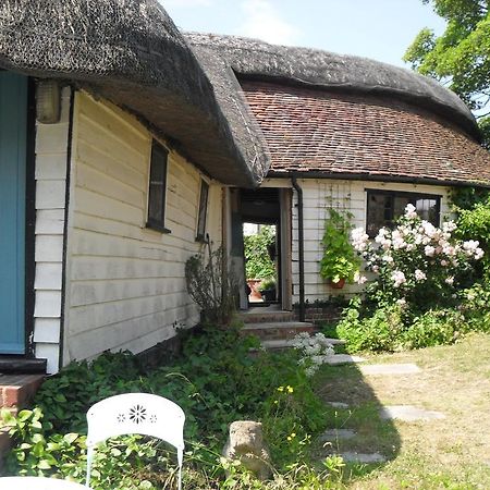 Church Hall Farm Bed And Breakfast Broxted Quarto foto